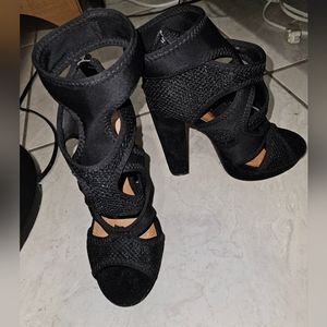 5.5 Black Heels